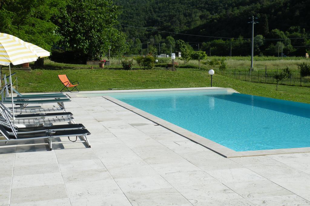 Agriturismo Fattoria Di Gragnoneゲストハウス エクステリア 写真