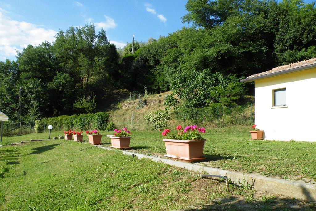 Agriturismo Fattoria Di Gragnoneゲストハウス エクステリア 写真